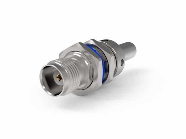 Conector Tipo TNC, reto, Crimpado, Contato com Mola, EZ-240-TF-BH-X, da Times Microwave System